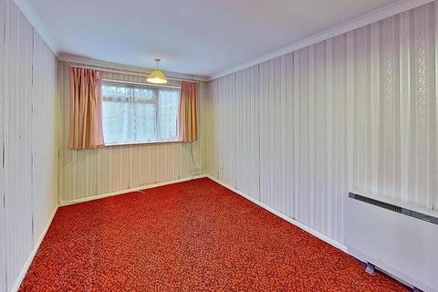 67 Blackburn Road, Greenhill, Herne Bay, CT6 7RG