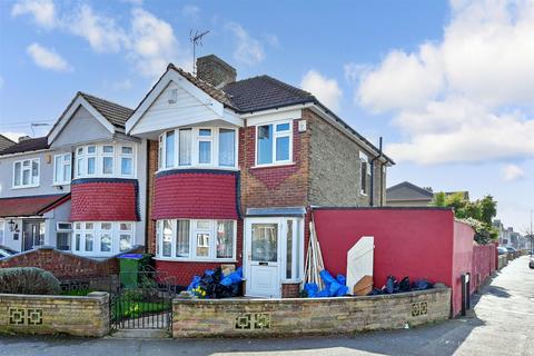 62 Axminster Crescent, Welling, DA16 1HE