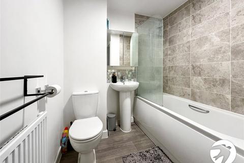28 Hardy Close, Queenborough, ME11 5AU