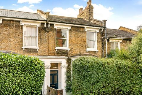 94 Gellatly Road, London, SE14 5TT