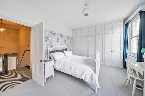 94 Gellatly Road, London, SE14 5TT