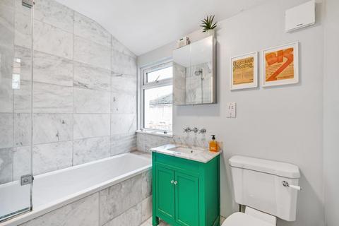 94 Gellatly Road, London, SE14 5TT