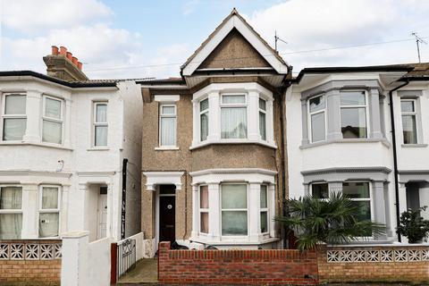 1 bedroom flat to rent, Beresford Road, Southend-on-sea, SS1