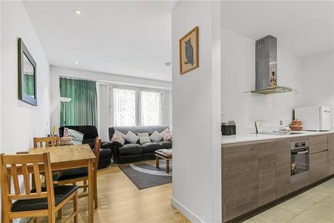 2 bedroom apartment for sale, Fairfield Avenue, Staines-upon-Thames, Surrey, TW18