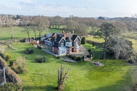 5 bedroom detached house for sale, New Inn Road, Bartley, Southampton, Hampshire, SO40