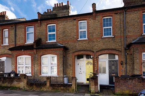 2 bedroom flat for sale, Lea Road, Enfield EN2