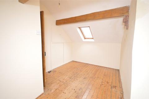 70 Cross Flatts Crescent, Leeds, LS11 7JP