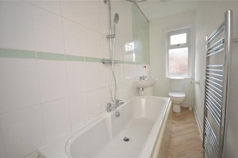70 Cross Flatts Crescent, Leeds, LS11 7JP