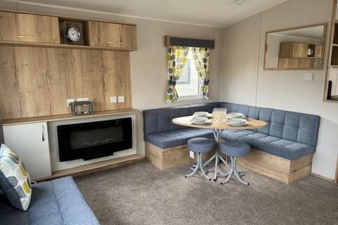 2 bedroom static caravan for sale, Chantry Country and Leisure Park