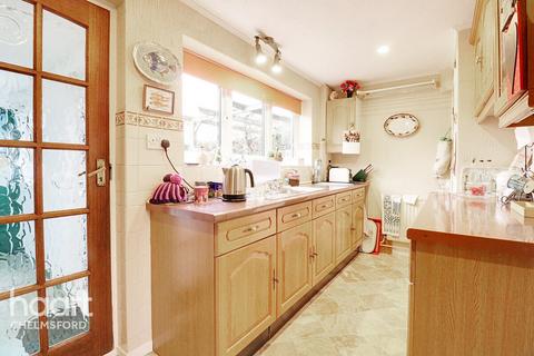41 Park View Crescent, Great Baddow, Chelmsford, CM2 8HX