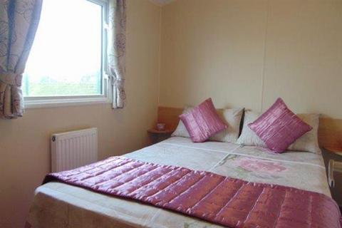3 bedroom lodge for sale, Golden Sands Holiday Park Willerby Peppy, Rhyl LL18