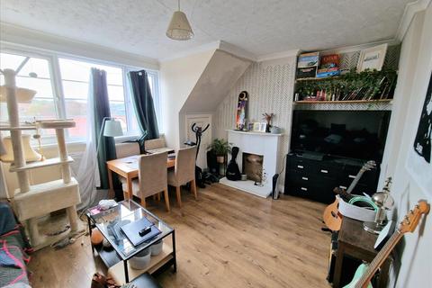 Flat 3, Broadway House Bromley Road, Bromley, BR1 4PA