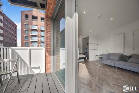 Studio for sale, Skyline Apartments, Makers Yard, London, E3