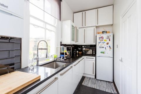 2 bedroom apartment for sale - Stavordale Road, Highbury, London, N5