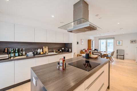 4 bedroom end of terrace house for sale, Hilgrove Mews, Newquay, Cornwall