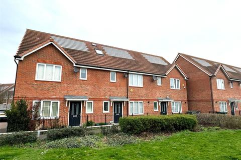 4 bedroom terraced house for sale, Stanwell, Surrey TW19