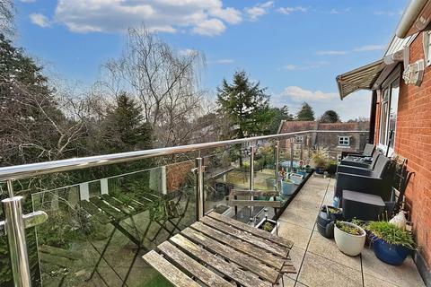 2 bedroom flat for sale, Branksome Park