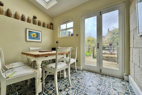 7 Park Lane, Bath, BA1 2XG