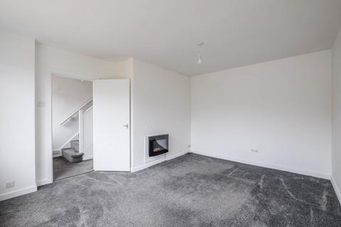 6 Bracewell Road, Meltham, Holmfirth, HD9 5JR