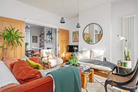 18 Ridgdale Street, London, E3 2TW