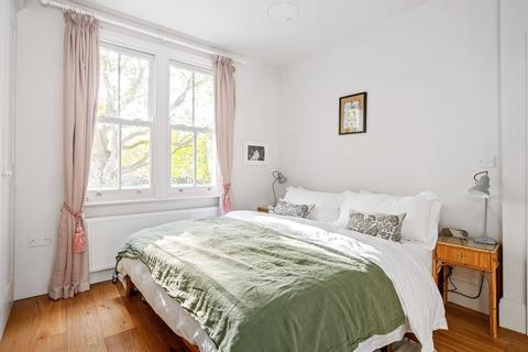 18 Ridgdale Street, London, E3 2TW