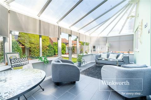 10 Sovereign Close, Bournemouth, BH7 7RP