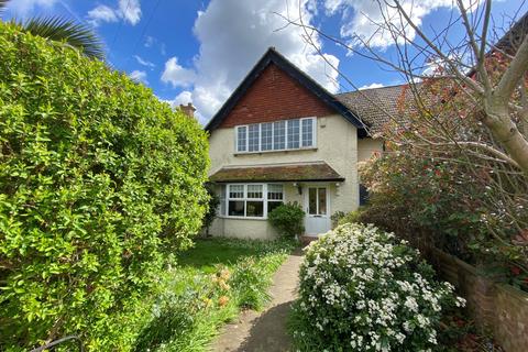 4 bedroom house for sale, Harold Road, Deal, CT14