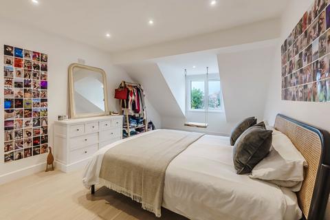 16 Willingham Road, Over, Cambridge, CB24 5PD