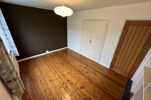 2 bedroom flat to rent, Glencairn Court, Lansdown GL50