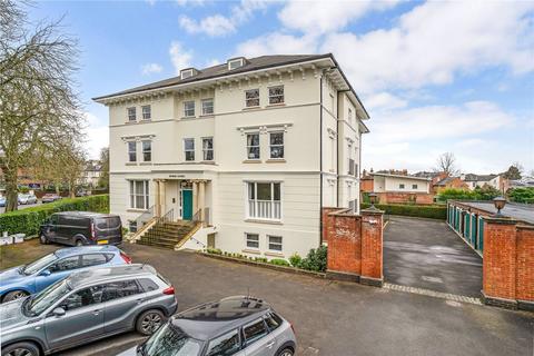 2 bedroom apartment for sale, Pittville Circus Road, Cheltenham, Gloucestershire, GL52