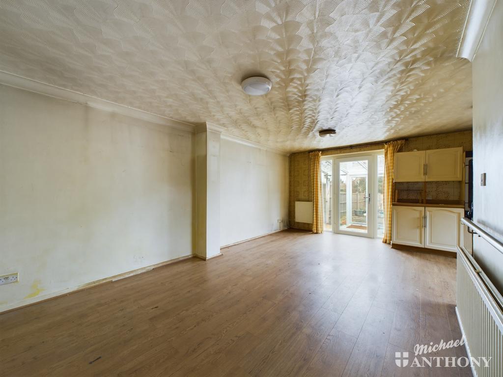 Cam02773 g0 pr0097 still009