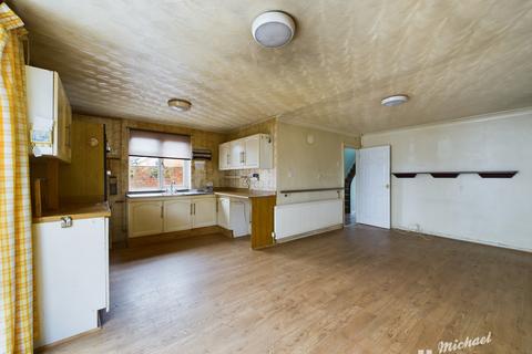 72 Brooklands Drive, Leighton Buzzard, LU7 3PE
