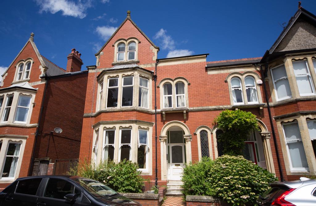 Ground Floor Flat Westville Road, Penylan, Cardiff, CF23 1 bed