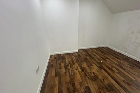 Flat 3, 296 Holton Road, Barry, CF63 4HW
