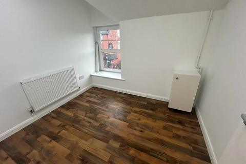 Flat 3, 296 Holton Road, Barry, CF63 4HW