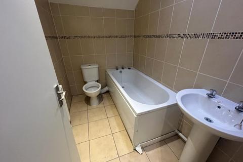 Flat 3, 296 Holton Road, Barry, CF63 4HW