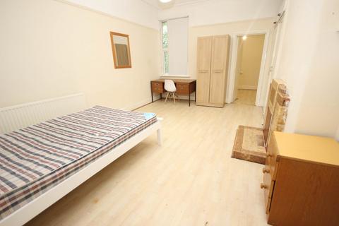 9 bedroom house share to rent, Sydenham Avenue, Liverpool