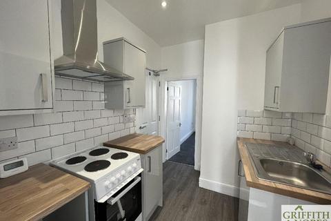 1 bedroom flat to rent, 8-10 Kingsholm Road, Gloucester GL1