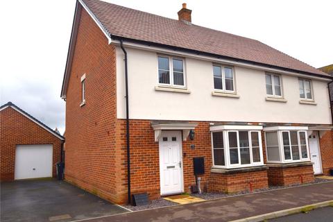 4 bedroom semi-detached house for sale - Manu Marble Way, Gloucester, Gloucestershire, GL1