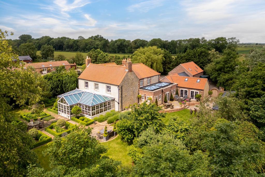 Norton Road, Glentham, Market... 5 bed detached house for sale