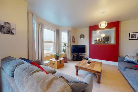 2 bedroom apartment for sale, Claremont Road, Folkestone, CT20