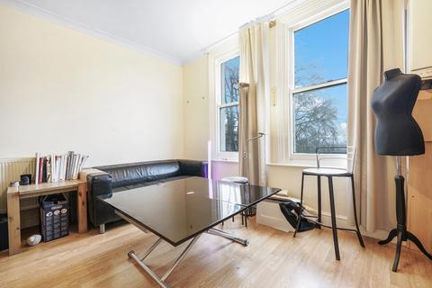 2 bedroom flat for sale, Dartmouth Park Hill, Dartmouth Park, NW5
