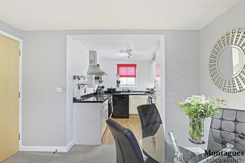 11 Hemnall Mews, Epping, CM16 4LJ