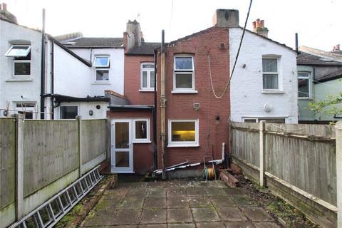 97 Roydene Road, London, SE18 1PZ