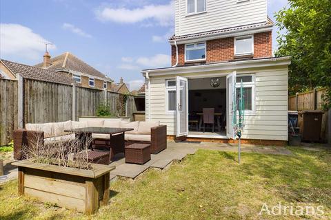 4 bedroom detached house for sale - Hopkins Mead, Chelmer Village, Chelmsford