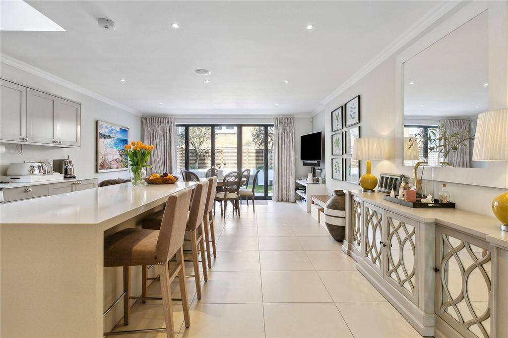 Manchuria Road, SW11 5 bed terraced house for sale £2,250,000