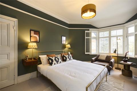 2 bedroom apartment for sale, Cranley Gardens, London, N13