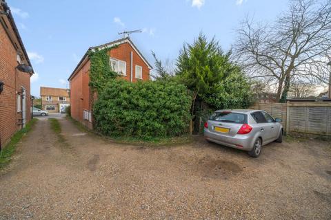 1 bedroom maisonette for sale, Fleet,  Hampshire,  GU51