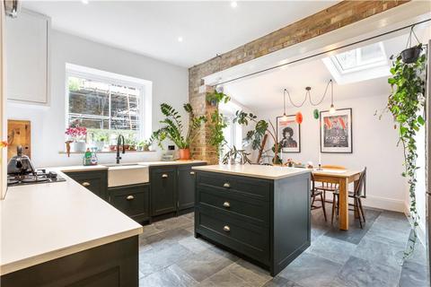 54a Hackford Road, London, SW9 0RF
