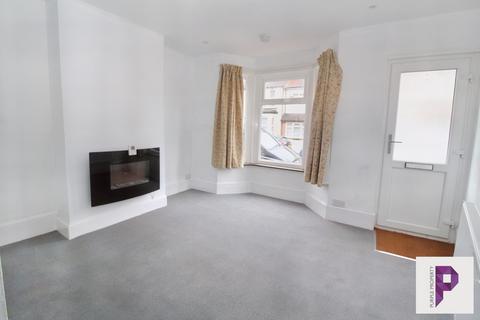 2 bedroom terraced house for sale, Wellington Road, Gillingham, Kent, ME7